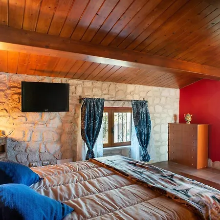 Ai Confini Dell Etna 1 Apartment