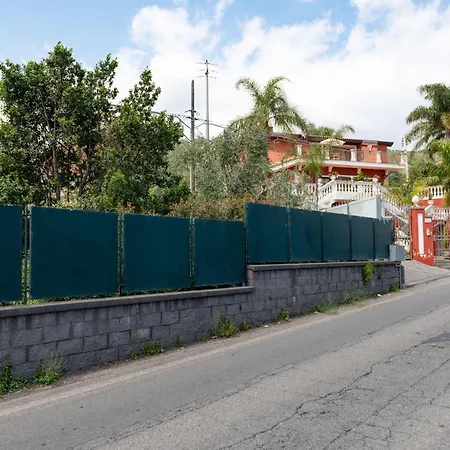 Apartamento Ai Confini Dell Etna 1 *